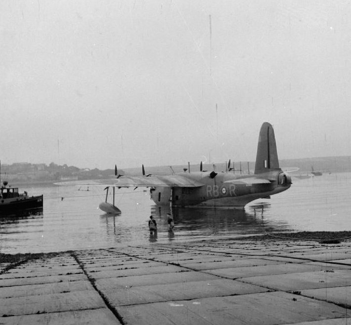 Sunderland II W3983/RB-R 10 Squadron
                              About to be brought out of the water at
                              Pembroke Dock, 3 October 1941.