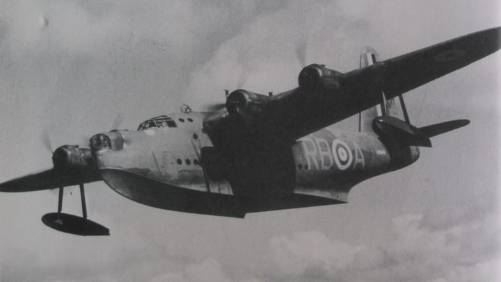 Short
                              Sunderland N9048 RB-A RAAF 10 Sqaqdron via
                              Rod Farquhar.