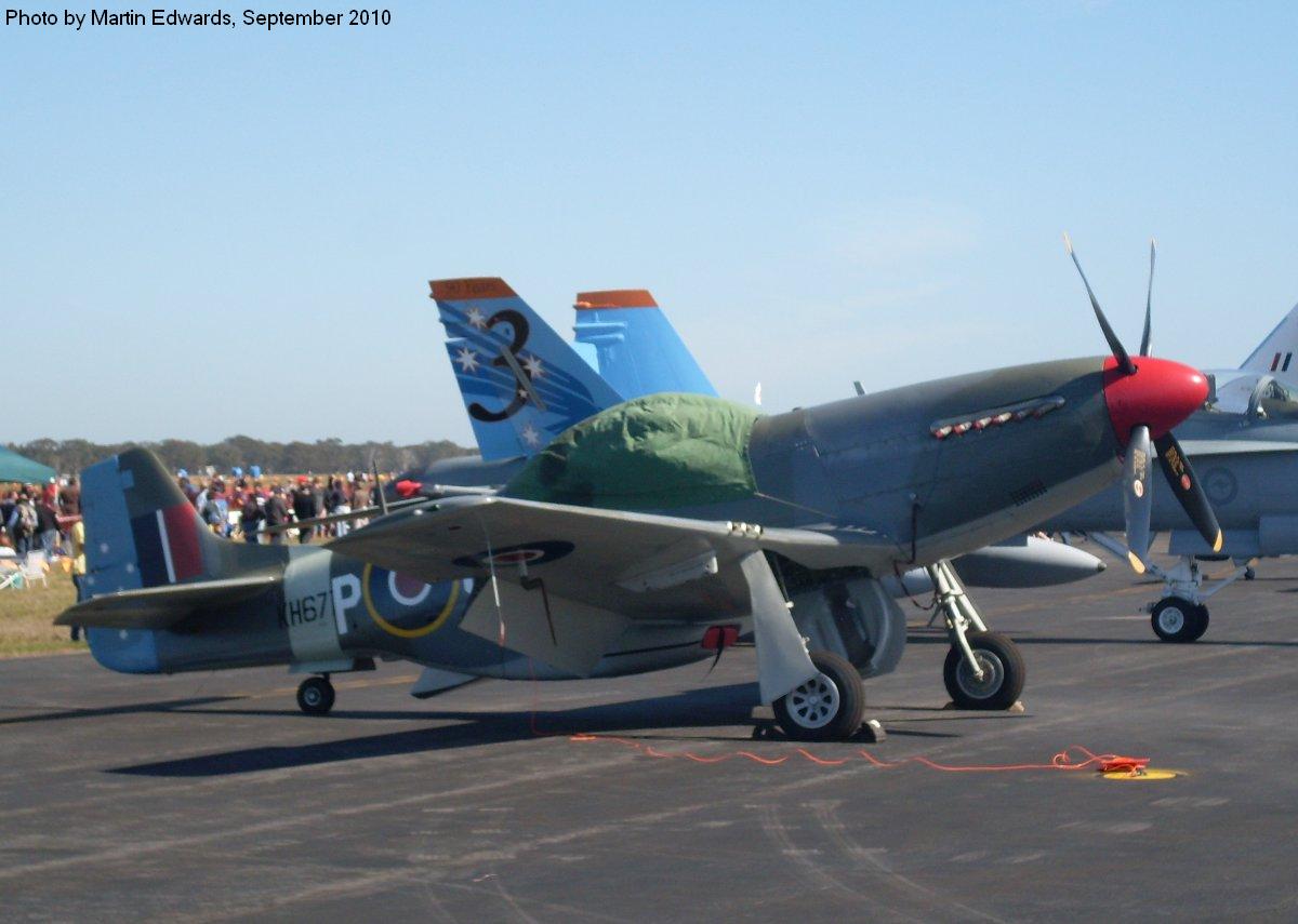 Two 3 Squadron aircraft from very different eras
Mustang A68-105
Hornet A21-13
September 2010