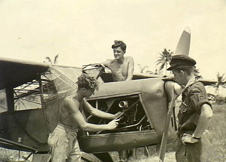 Auster AOP
BALIKPAPAN, BORNEO.
7th July 1945
AWM photo