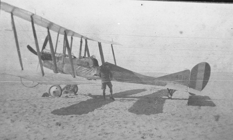 B.E.2e 4312
67 (Australian) Squadron, Sinai, c.1917
via Mike Mirkovic.