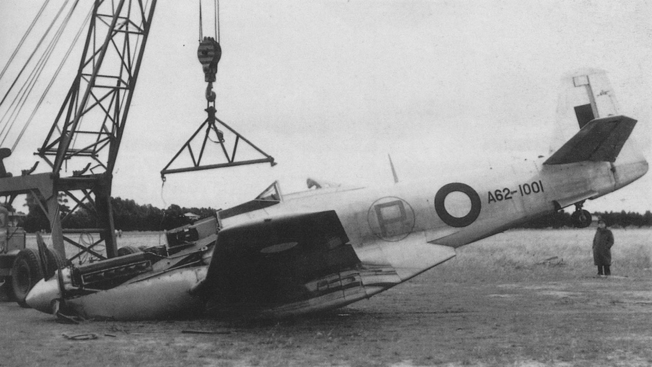 CA-15 A62-1001
Crash Landing
Point Cook
10th December 1946