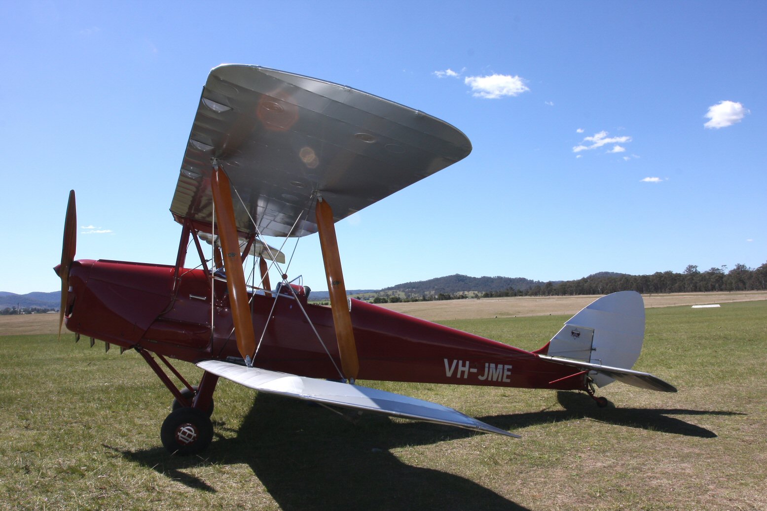 Highlight for Album: Tiger Moth
                                A17-160