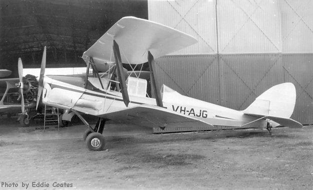 Highlight
                                    for Album: DH82A Tiger Moth A17-347