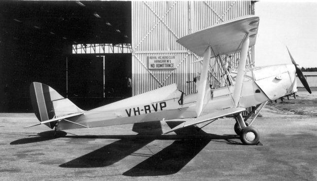 Highlight
                                    for Album: DH82A Tiger Moth A17-402