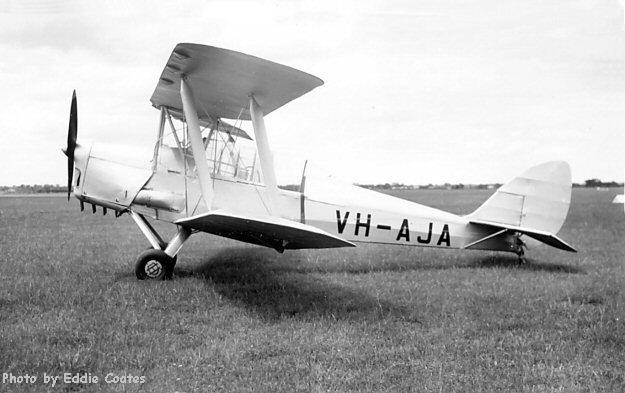 Highlight
                                    for Album: DH82A Tiger Moth A17-437