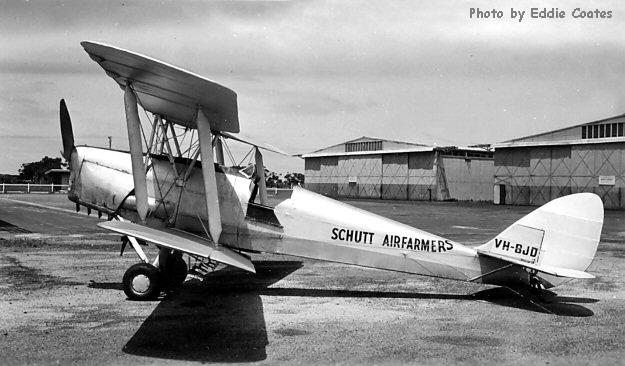 Highlight
                                    for Album: DH82A Tiger Moth A17-599