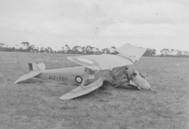 Highlight for
                                  Album: DH82A Tiger Moth A17-700