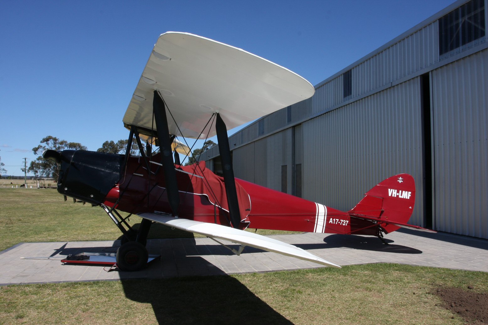 Highlight for
                                  Album: DH82A Tiger Moth A17-737