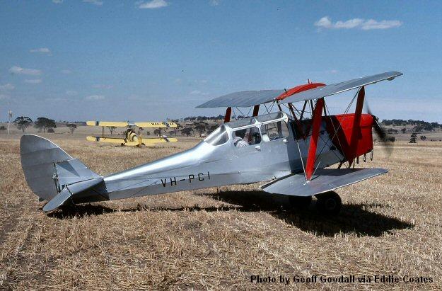 Highlight for
                                  Album: DH82A Tiger Moth R5264