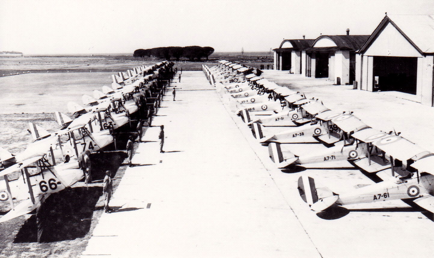 DH.60M Metal Moth A7 66 and others                              Point Cook Photo via Ken Rowland