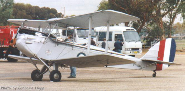 DH60G Gipsy Moth A7-9 Cunderdin 2003