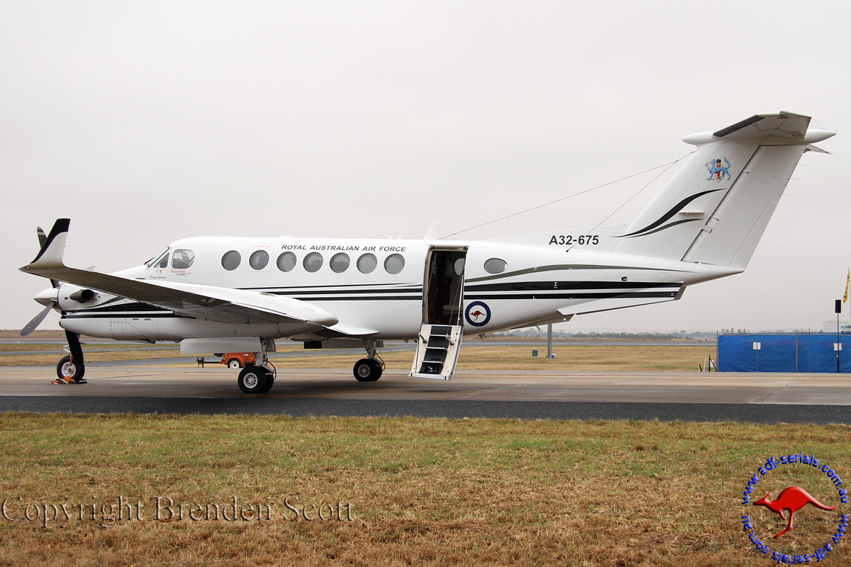 Highlight for Album: King                                Air A32-675