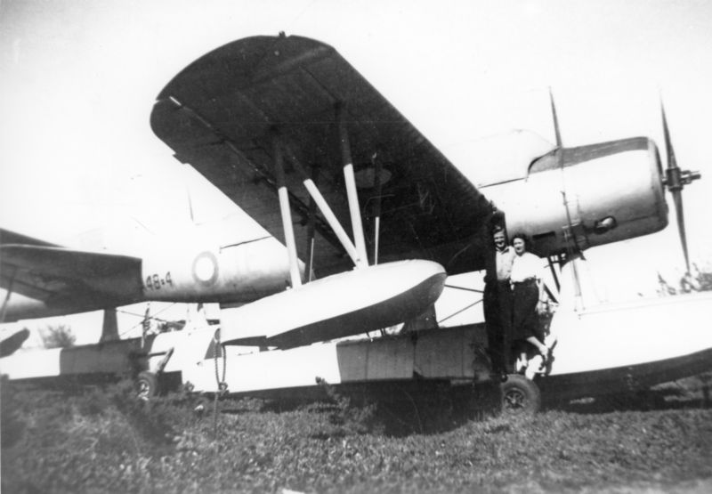 OS2U-3 Kingfisher 
A48-4
1 F.B.R.B.
Lake Boga, 
c.1945
via Mike Mirkovic.