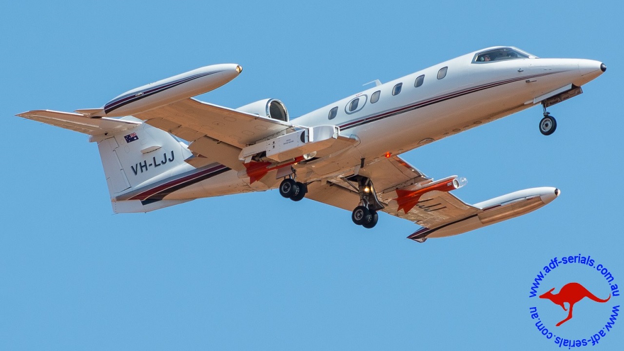 Highlight
                                  for Album: Learjet VH-LJJ