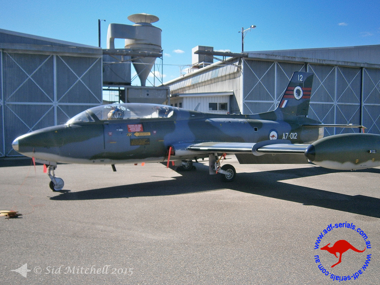 Macchi
                                  MB-326H A7-012 RAAF Base Wagga 25
                                  April 2014 Pic by Sid Mitchell