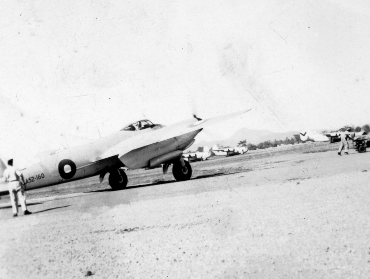 De Havilland DH.98 Mosquito A52-160