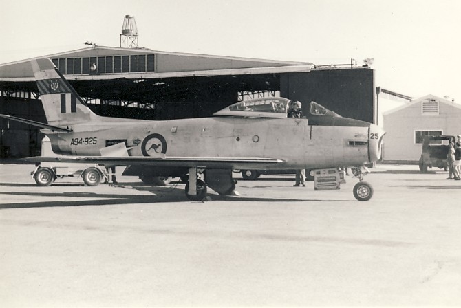 Highlight for Album: Sabre A94-925